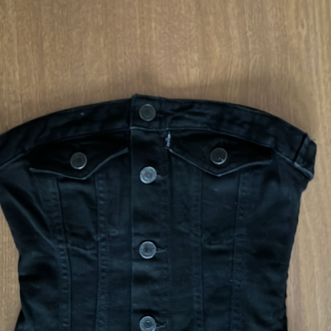 Levi’s Siyah Düğmeli Kısa jean Elbise — görsel 2/8