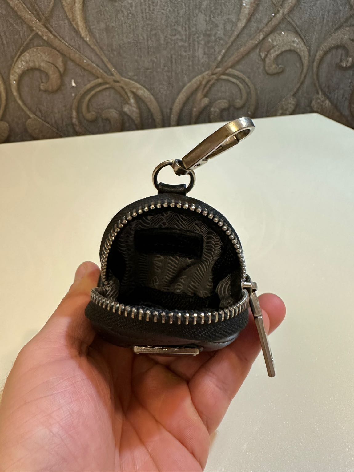 Orjinal deri Prada mini cüzdan — görsel 6/8