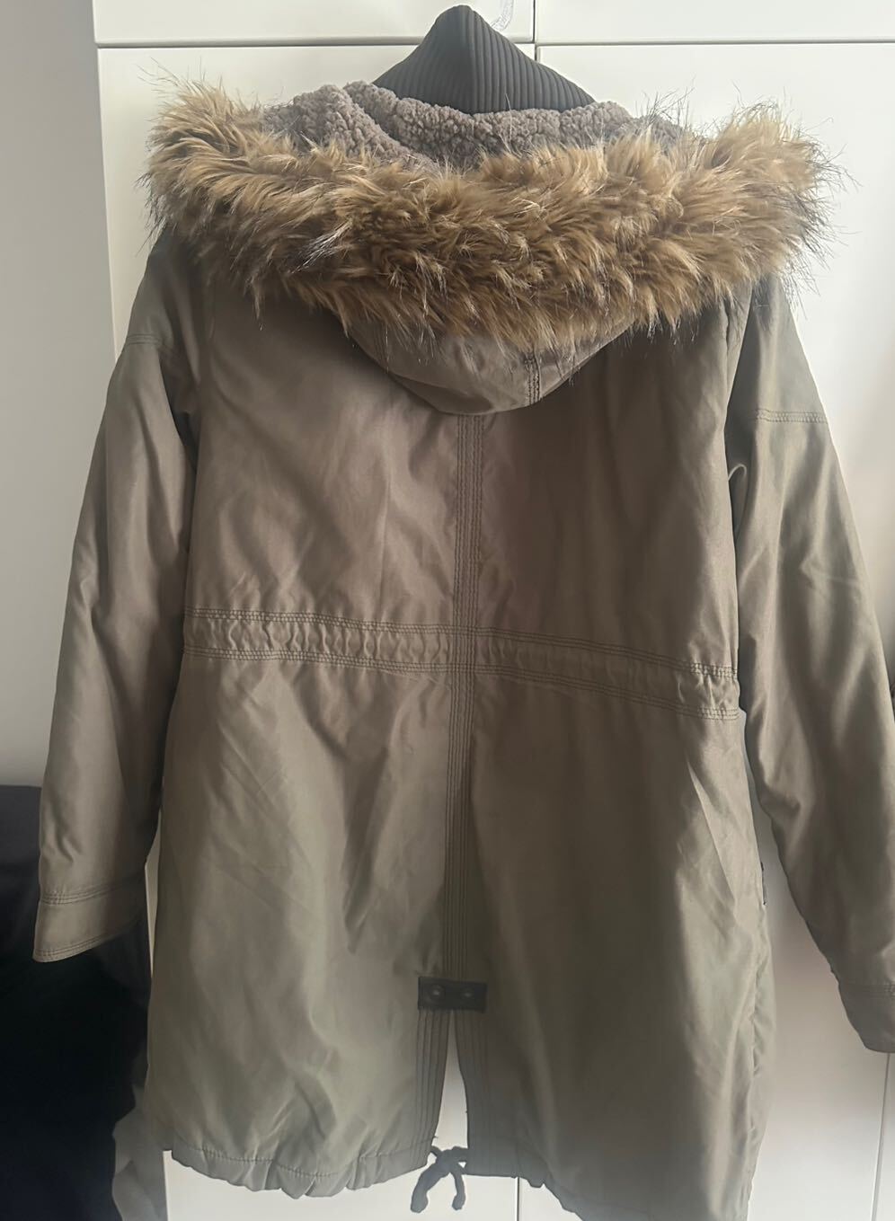 Abercrombie & Fitch Haki Kapüşonlu — görsel 3/3