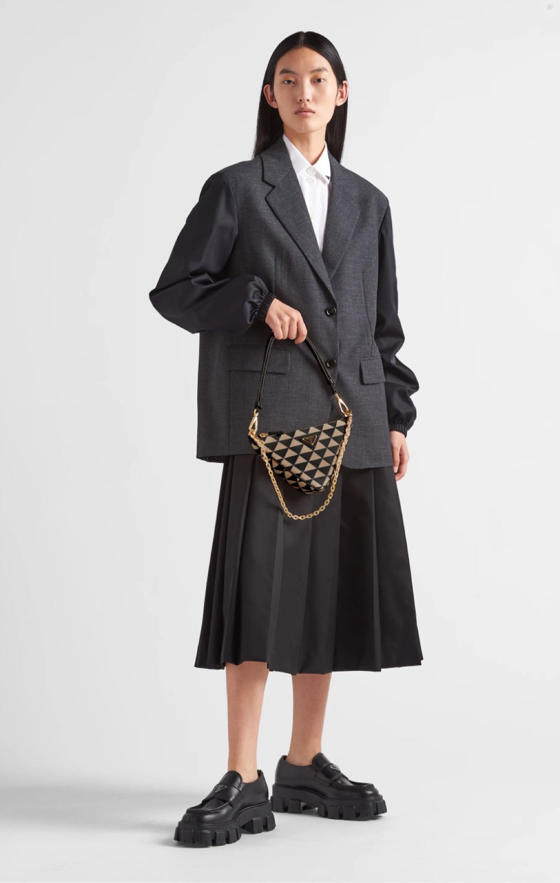 Prada jakar çanta — görsel 3/8