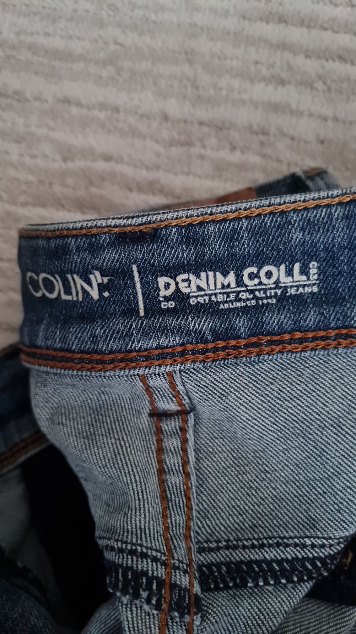 Collins Jean — görsel 4/5