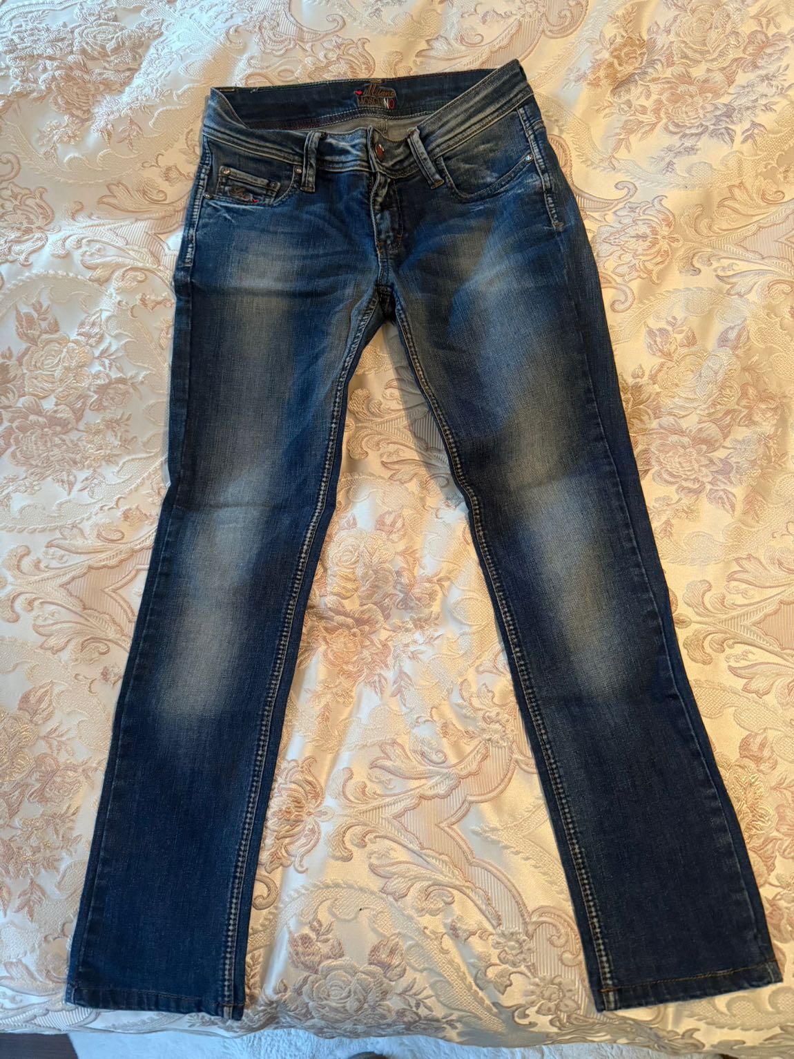 Love moschino Jean — görsel 2/7