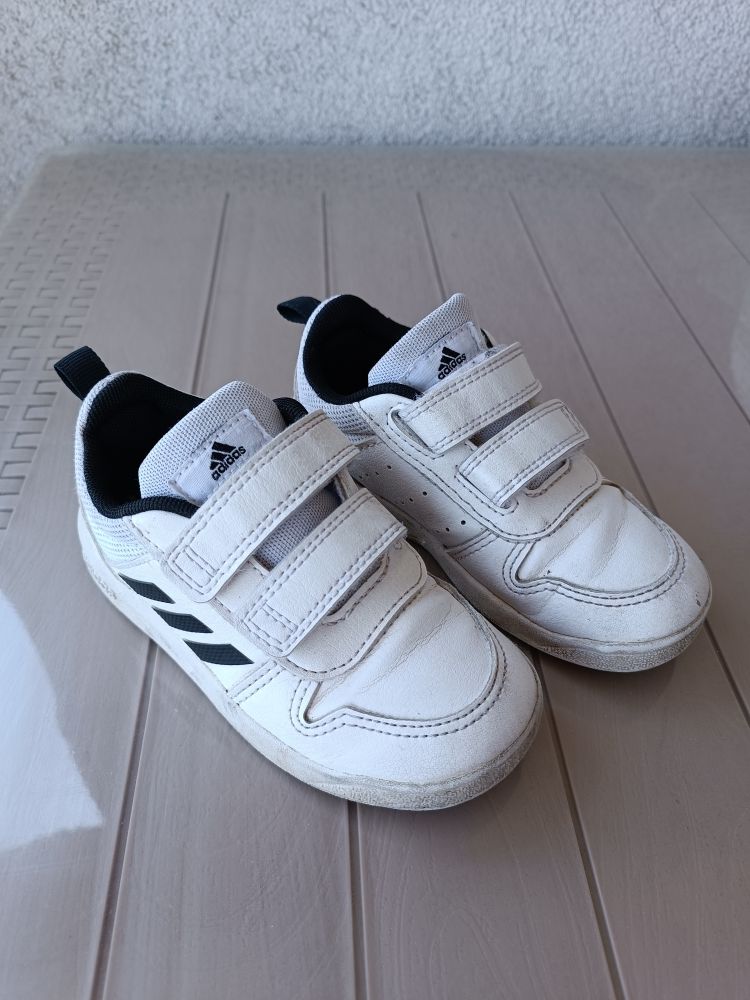 Adidas 25 Numara çocuk ayakkabı — görsel 2/8
