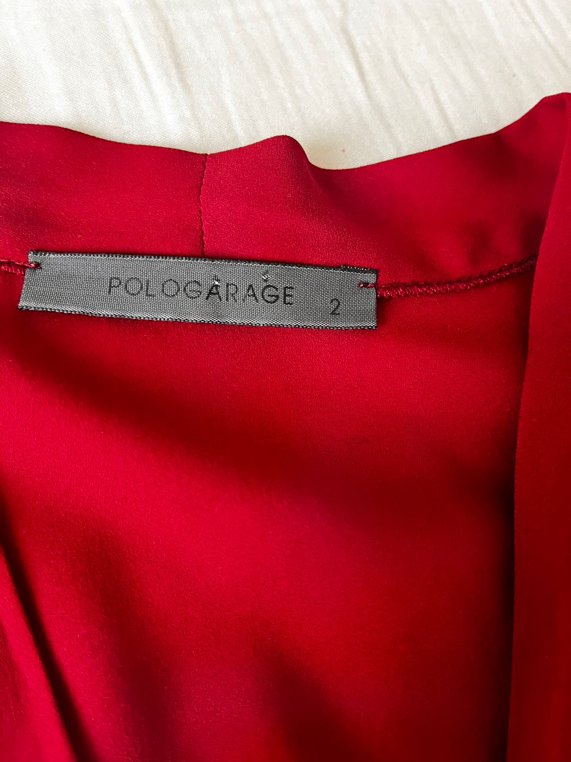Polo garage bordo asimetrik abiye bluz — görsel 3/6