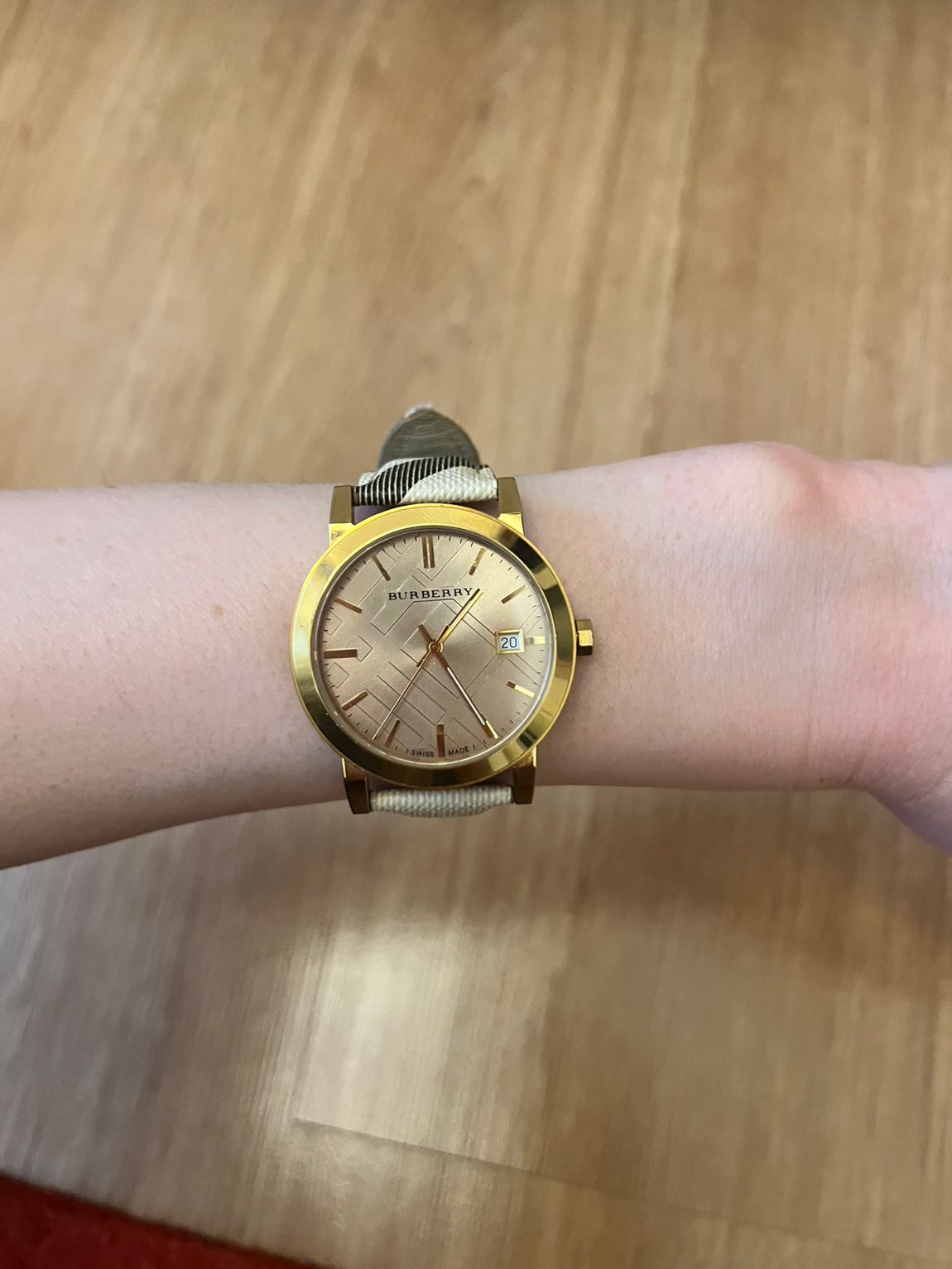 Orjinal Burberry Saat — görsel 5/6