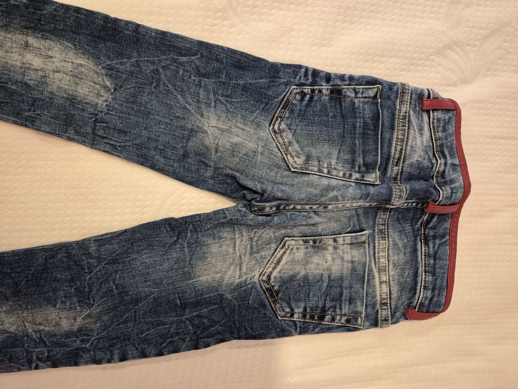 guess ve teessüf jeans — görsel 7/7
