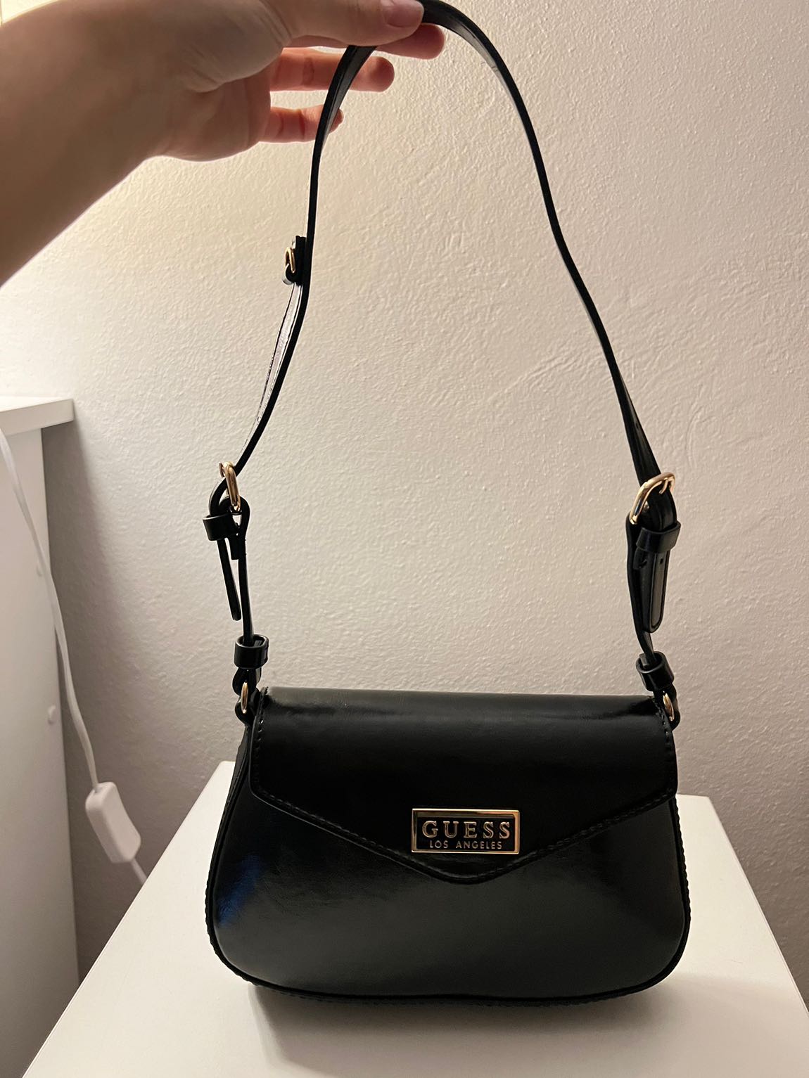 GUESS çanta — görsel 2/5
