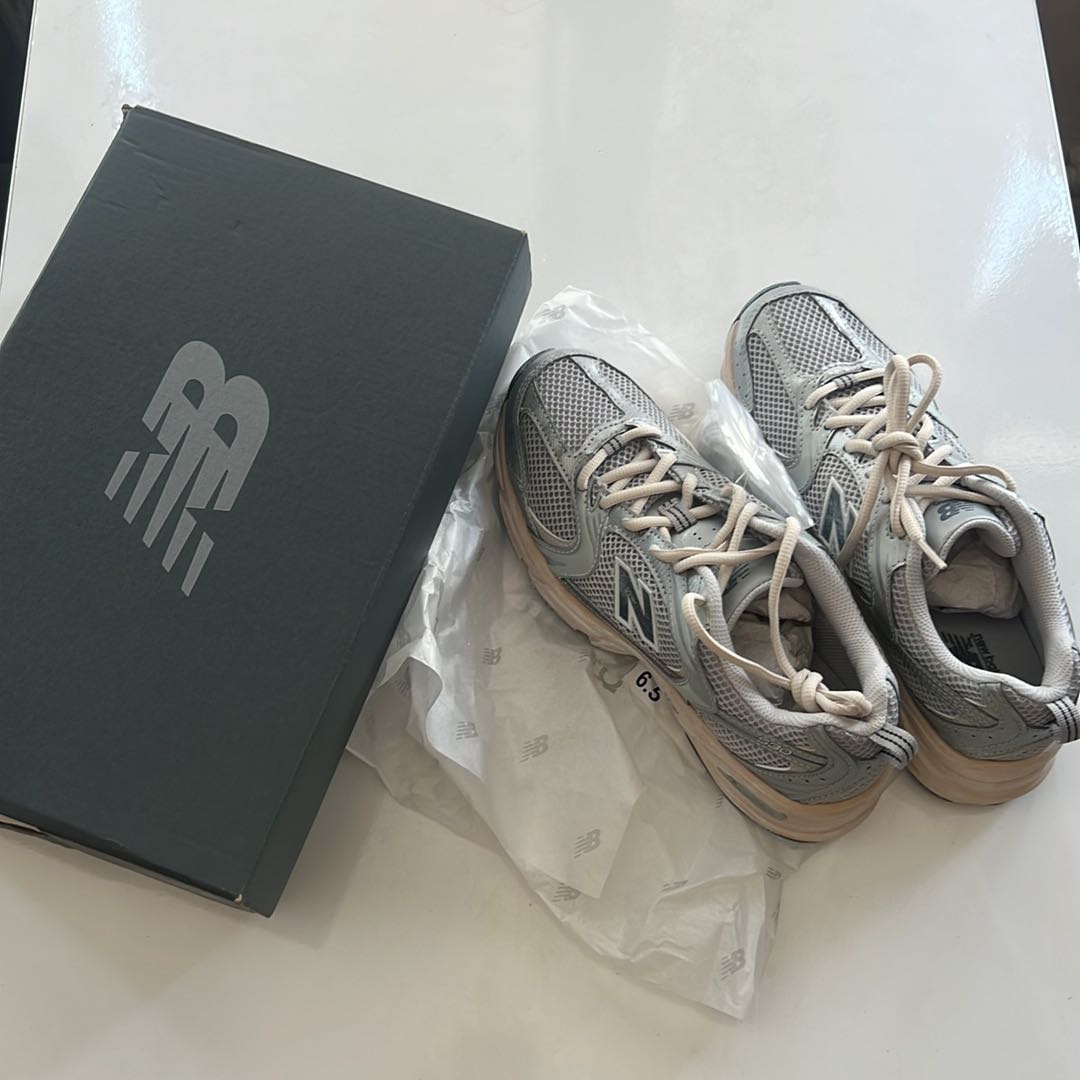 Gri limited edition New Balance — görsel 7/7