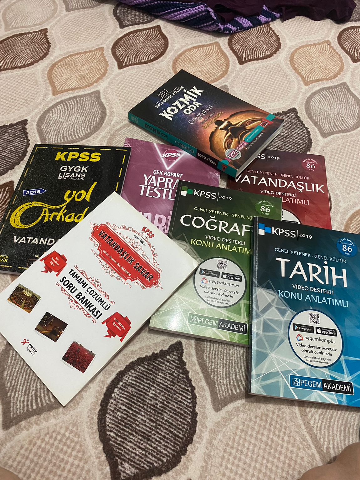 Kpss kitapları yepyeni hepsi — görsel 2/4