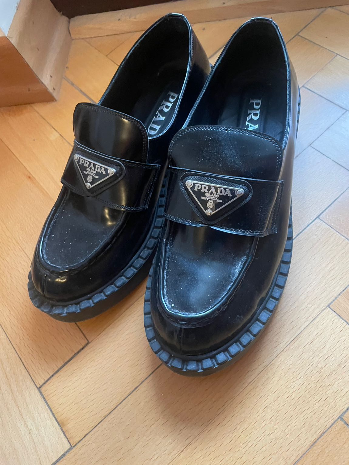 Prada Loafer — görsel 2/2