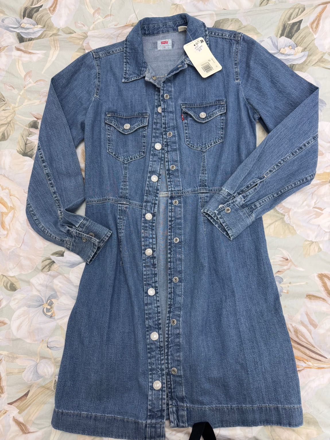 Levi's Kot Elbise Midi Boy Düğme — görsel 2/3