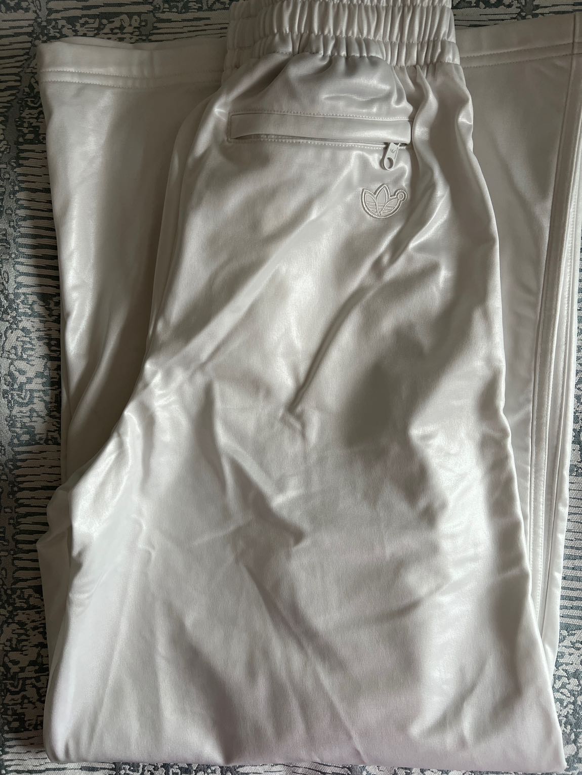 Adidas Beyaz Eşofman — görsel 3/8