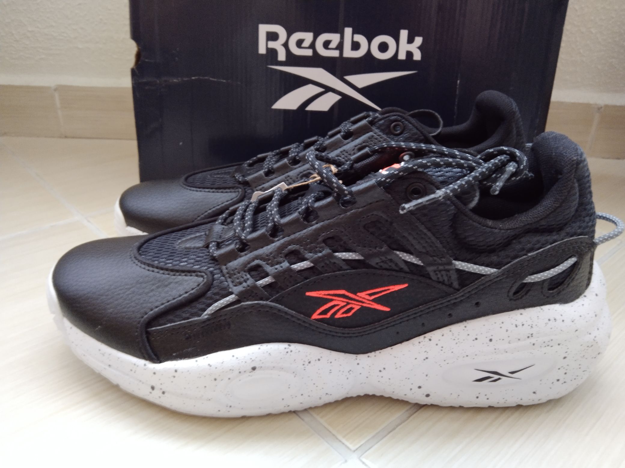 Reebok İverson Basketbol Ayakkabısı 42,5 — görsel 3/7