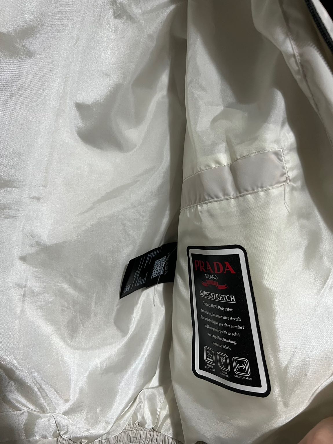 PRADA ÇOK SIK — görsel 2/3