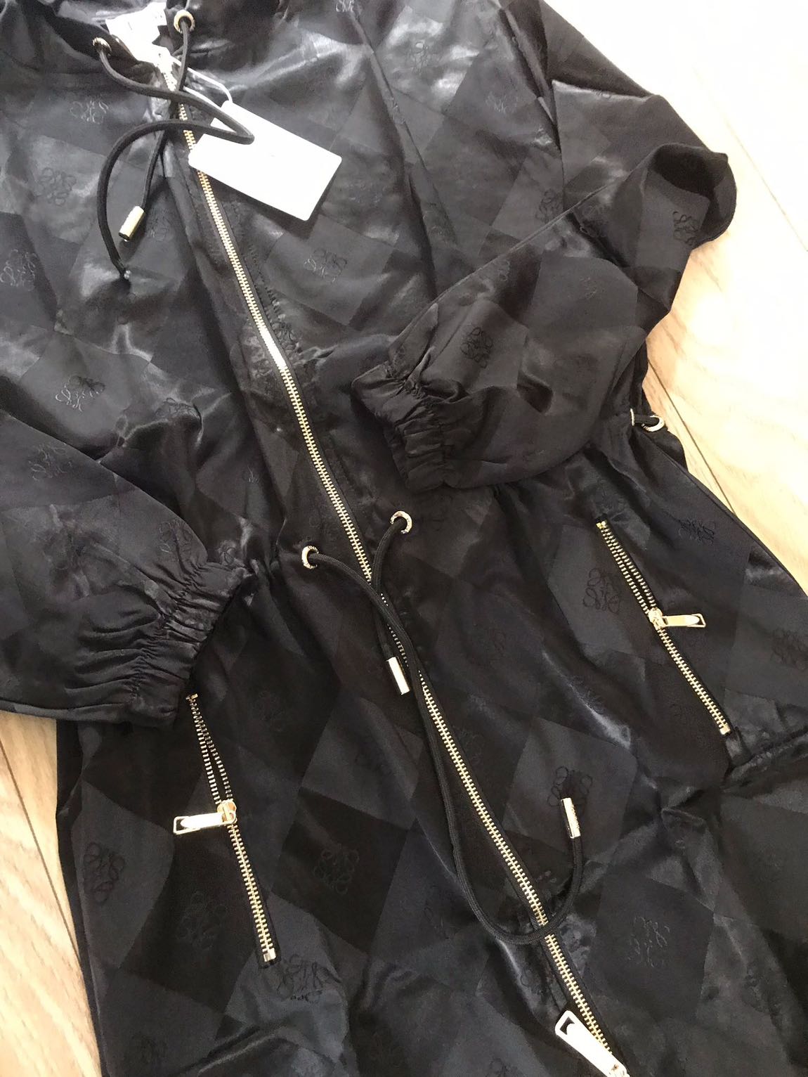 LOEWE — görsel 3/4