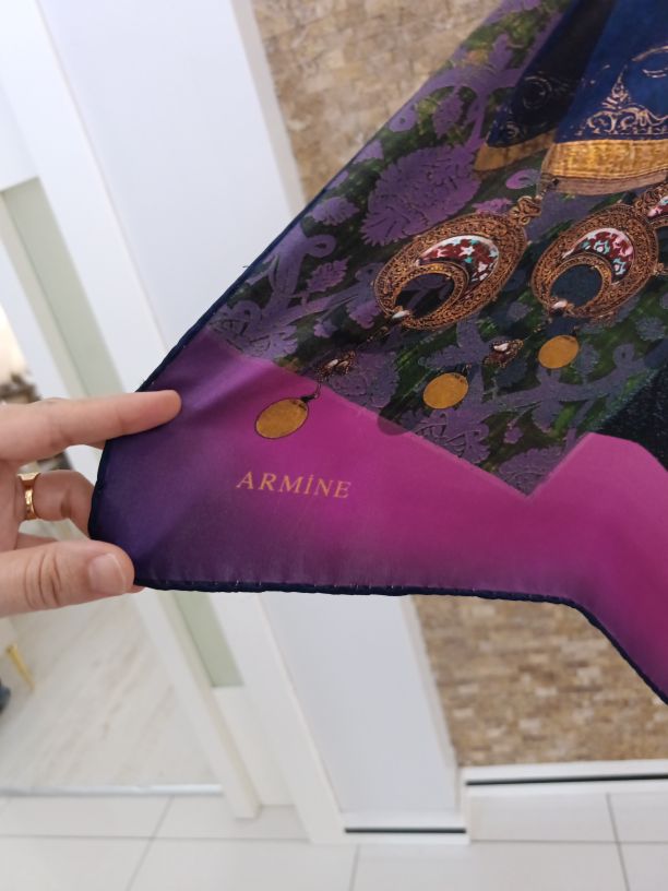 Armine ipek eşarp — görsel 3/5