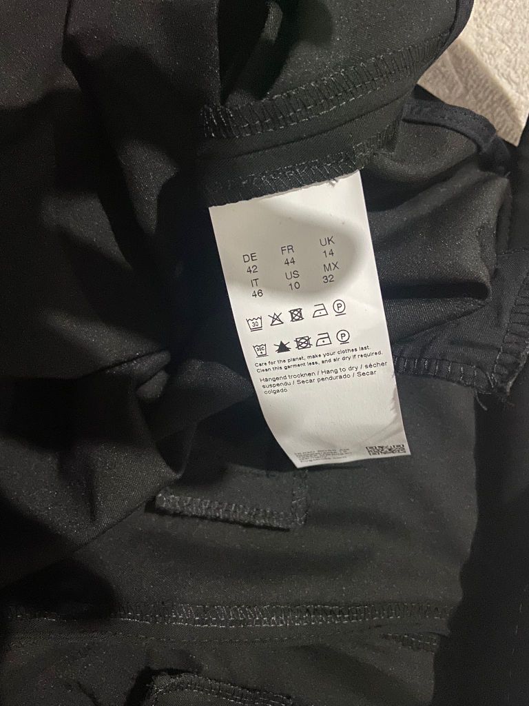 Siyah Geniş Paça Pantolon — görsel 4/5