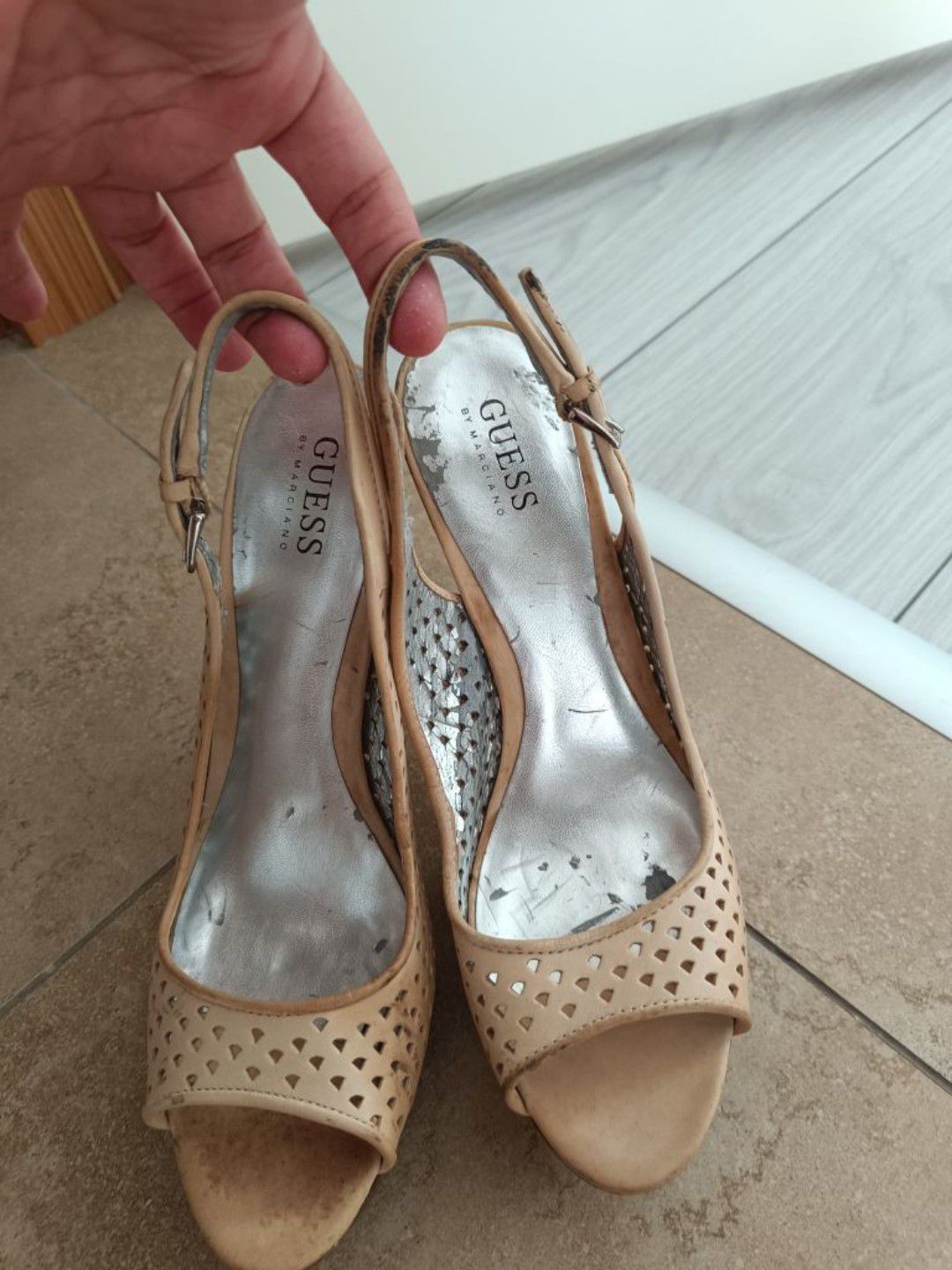 Guess İnce Topuklu Ayakkabı ⭐ — görsel 5/8