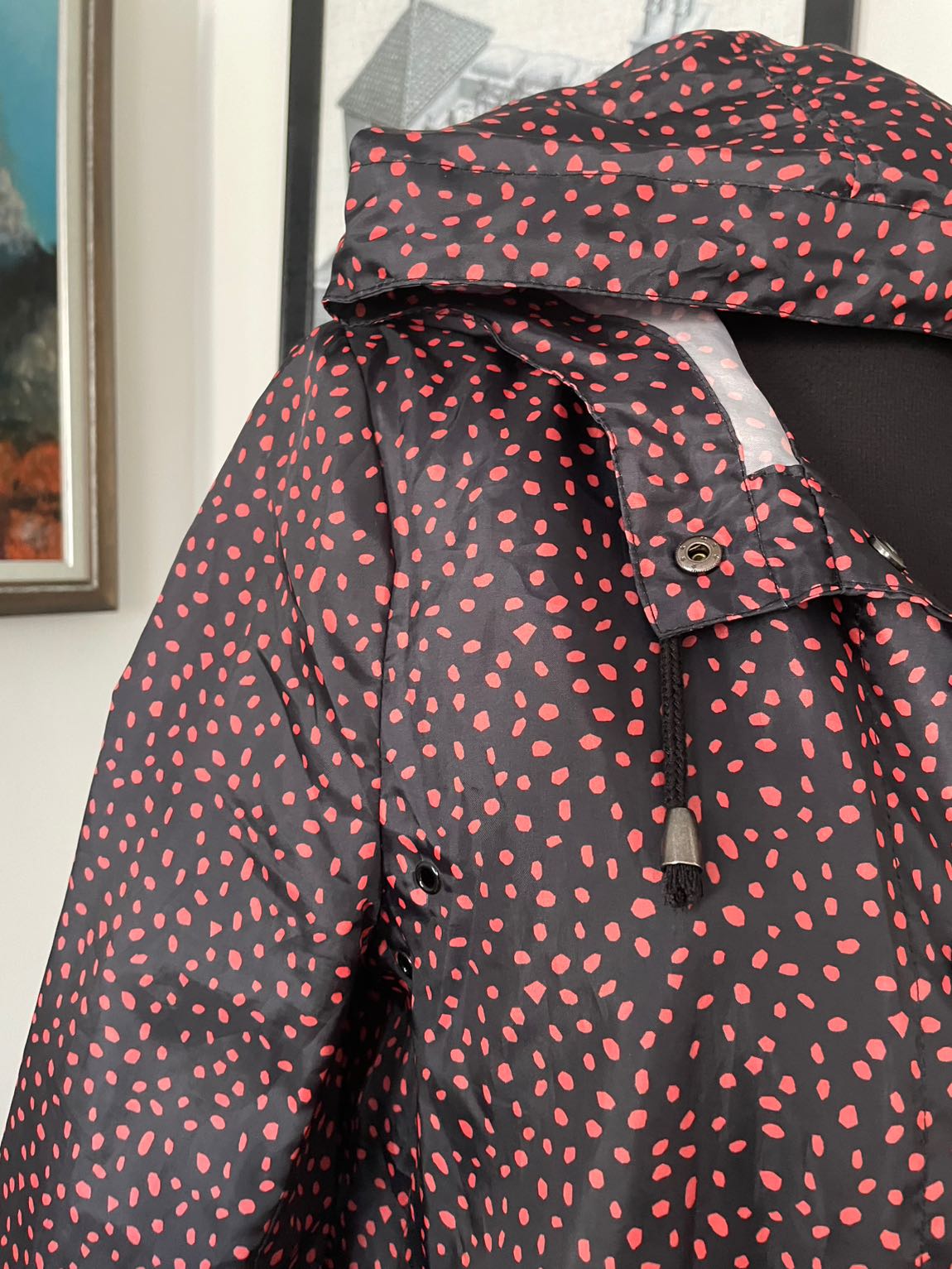 H&M Devide 34 bd yağmurluk — görsel 2/8
