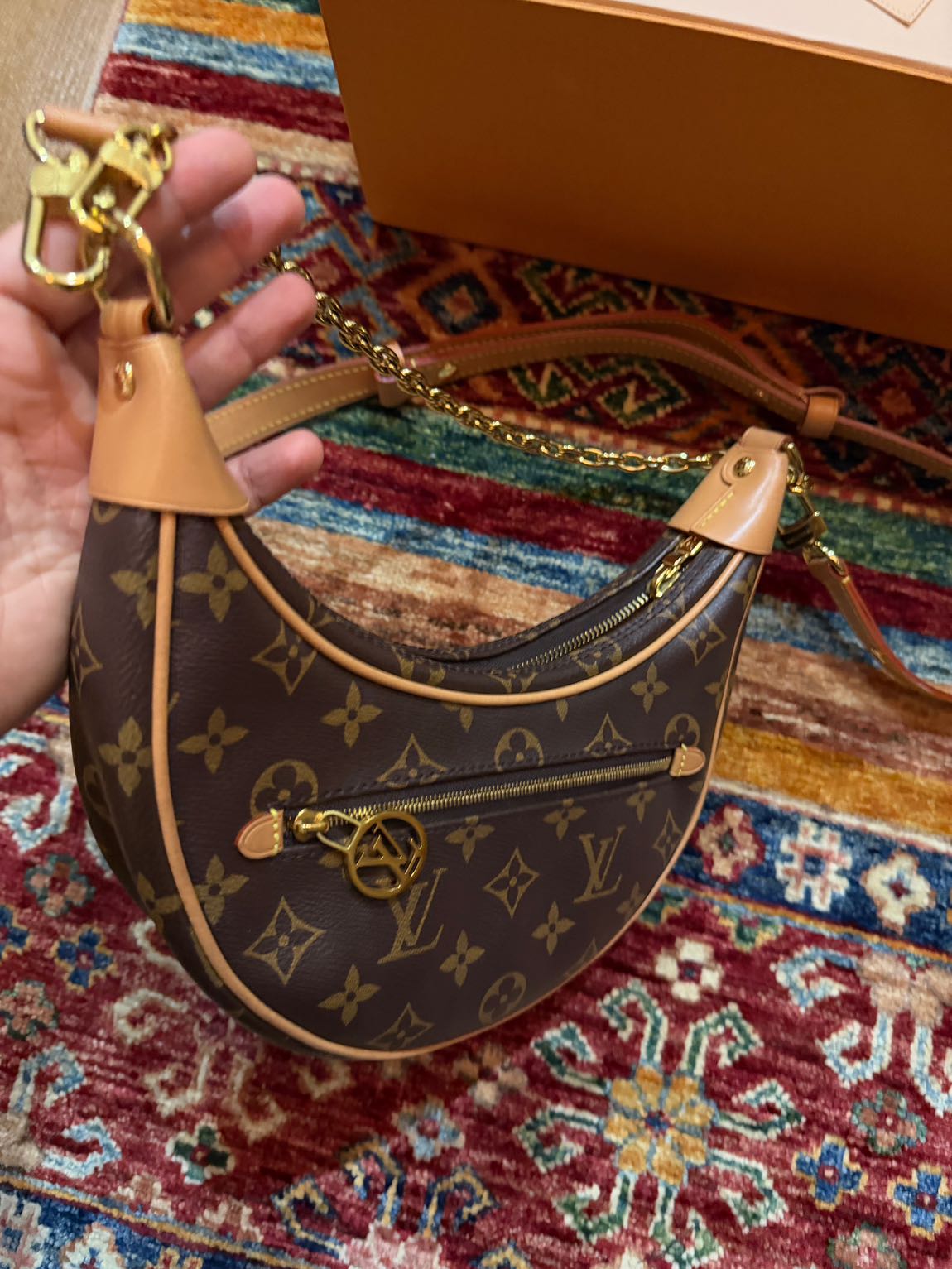 Louis Vuitton Loop Çanta — görsel 2/6