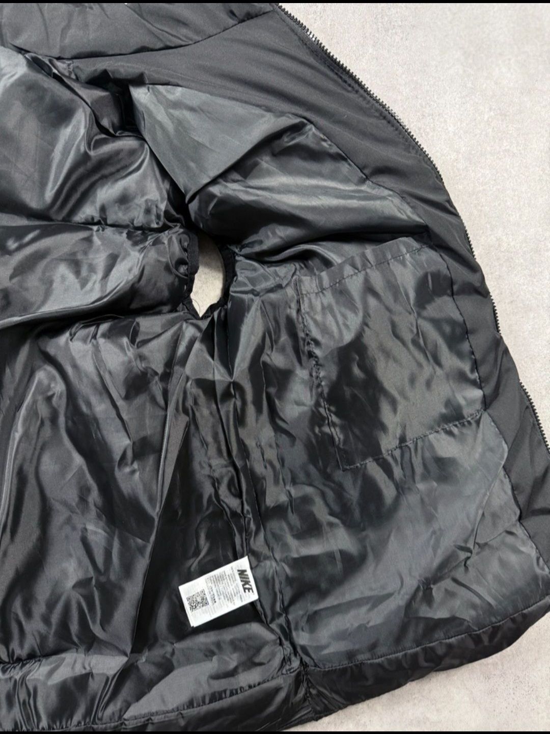 Nike Windrunner Yelek — görsel 4/4