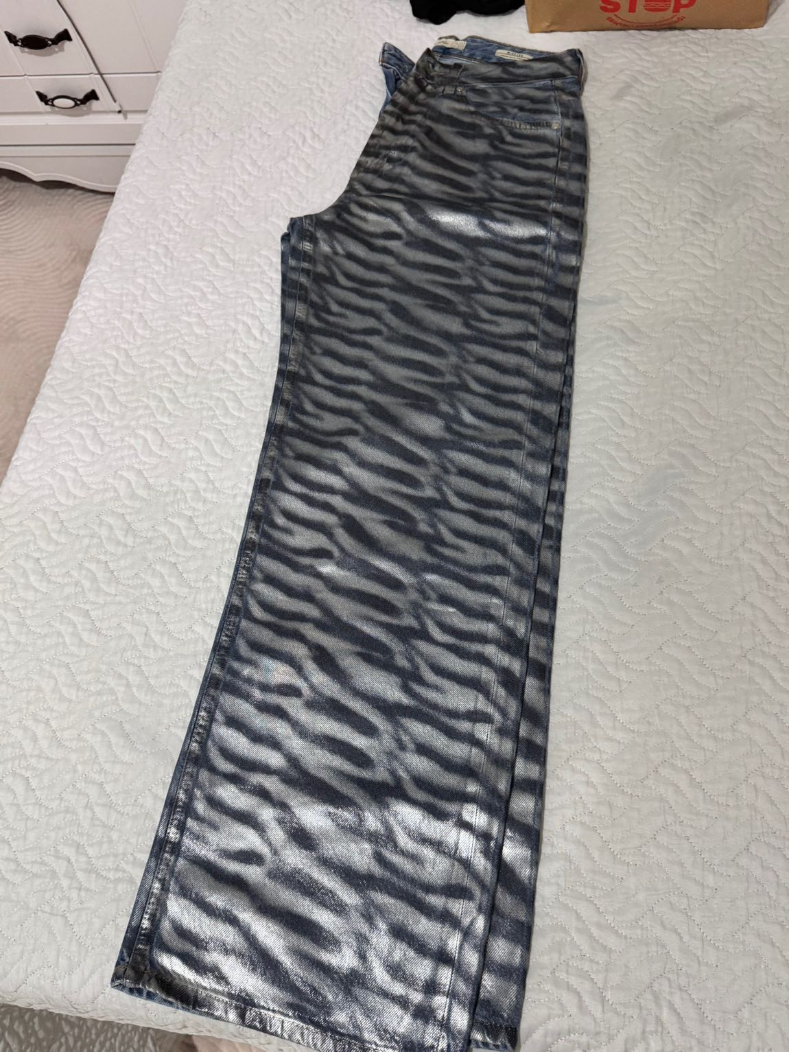 Zebra Desenli Kot Pantolon — görsel 2/5