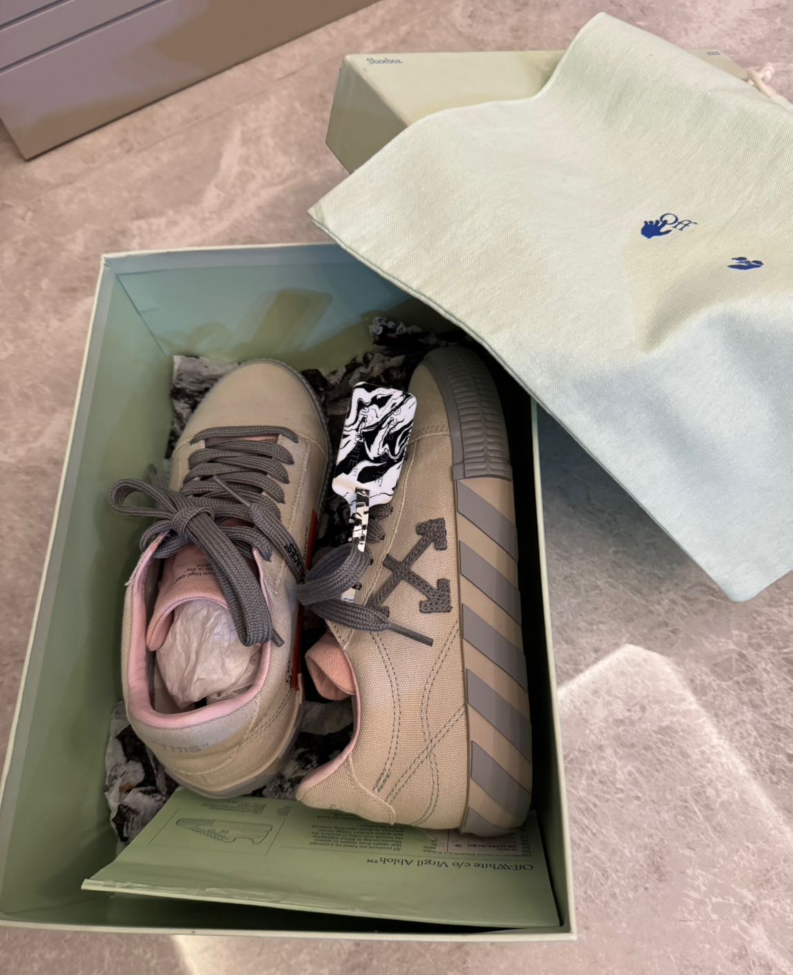 Off White Sneaker 36 numara orijinal — görsel 5/8