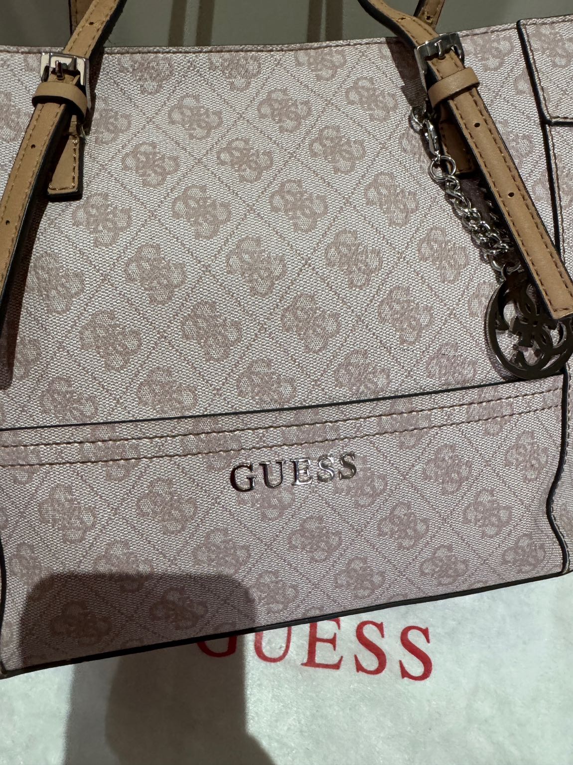 Guess orijinal çanta — görsel 5/6