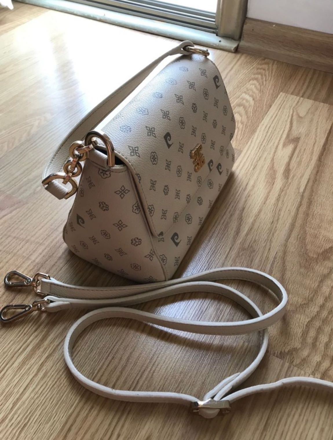 pierre cardin kol çantası — görsel 4/4