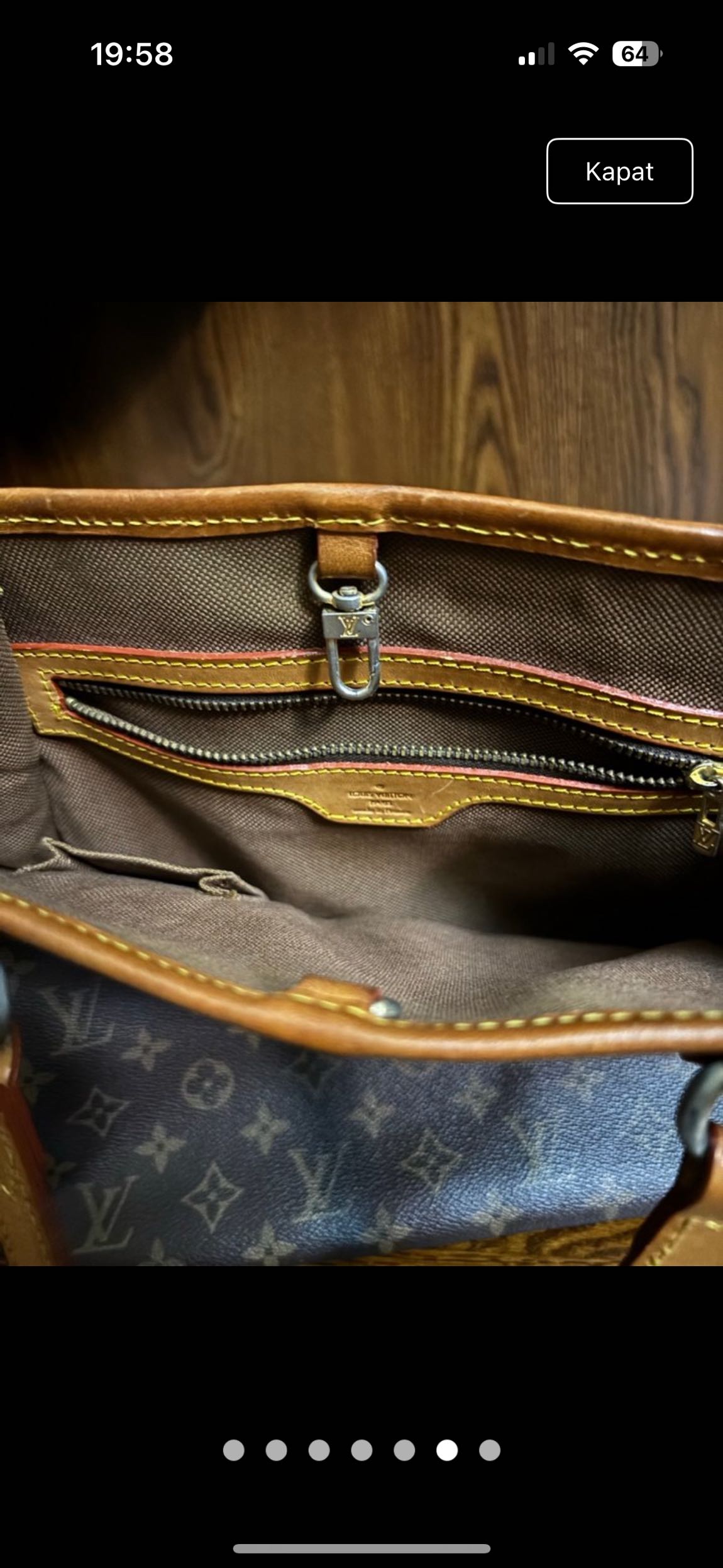 Louis Vuitton kol çantası — görsel 7/8