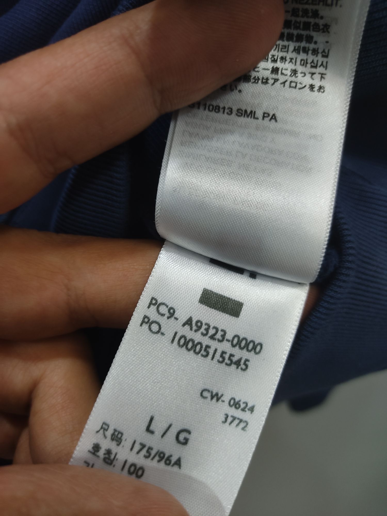 Levis Men V-neck Graphic Sweatshirt L — görsel 8/8