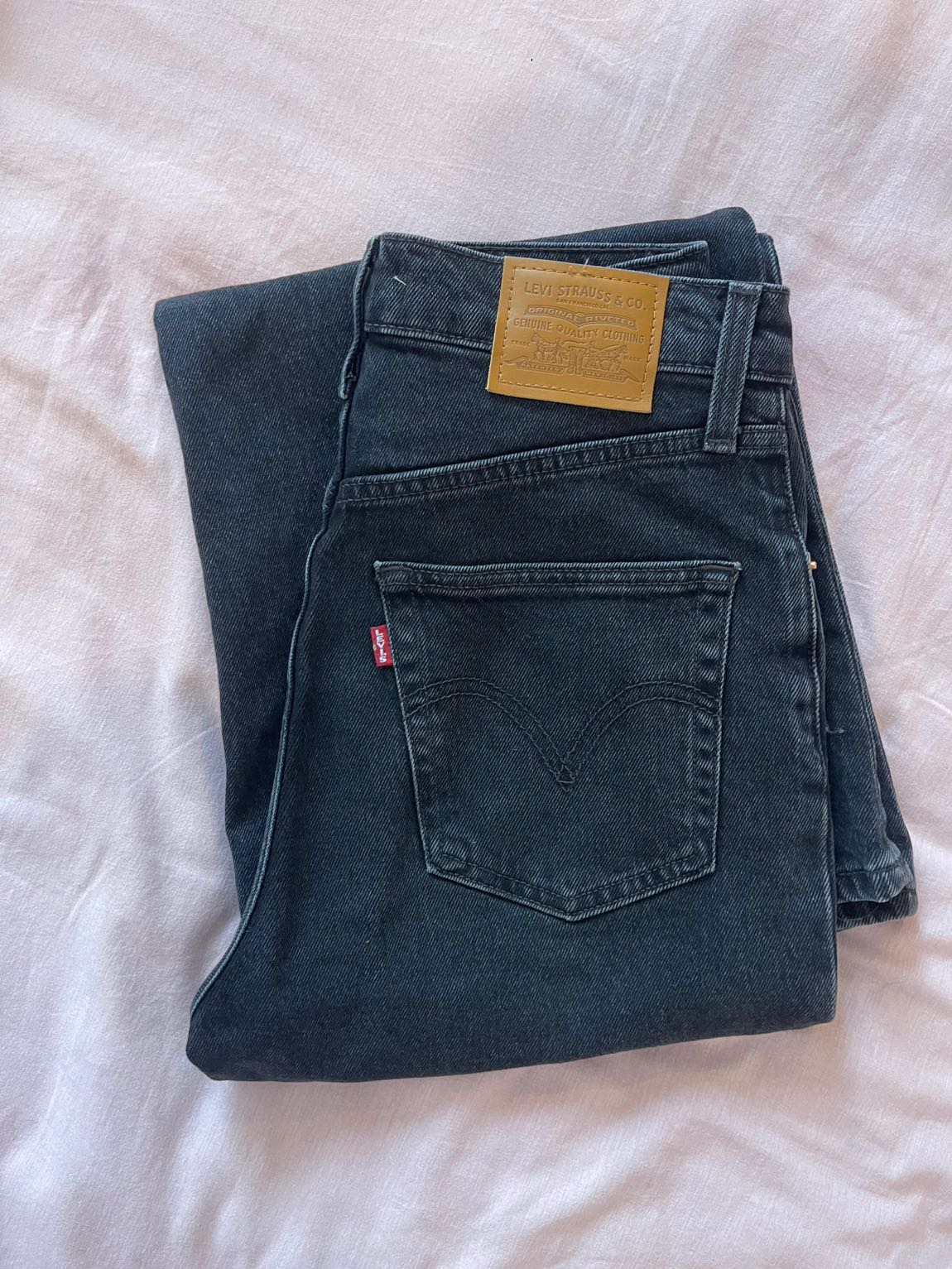 Levi's Siyah Yüksek Bel Jeans Pantolon — görsel 3/3