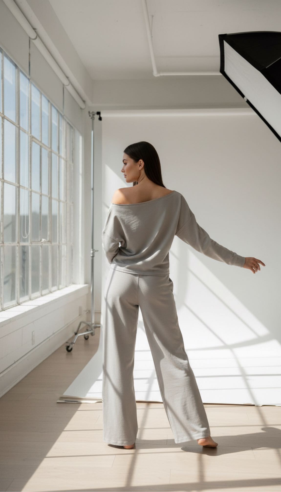 Gri Oversize Sweatshirt ve Bol Paça Pant — görsel 8/8