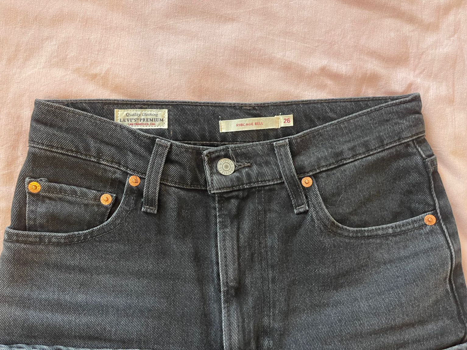 Levi's Siyah Yüksek Bel Jeans Pantolon — görsel 2/3