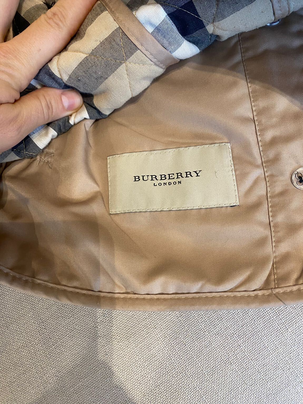 Burberry mont — görsel 5/6