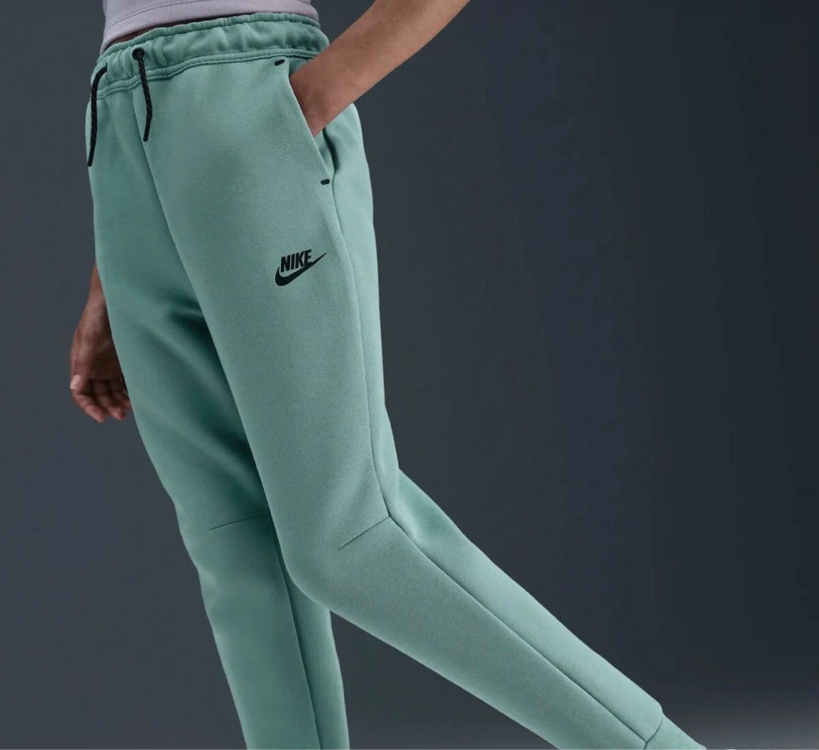Nike Tech Fleece Jogger — görsel 2/8