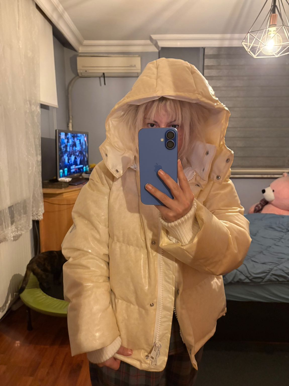 ÇOK ÖZEL Moncler Krem ŞEFFAF Şişme Mont — görsel 6/6