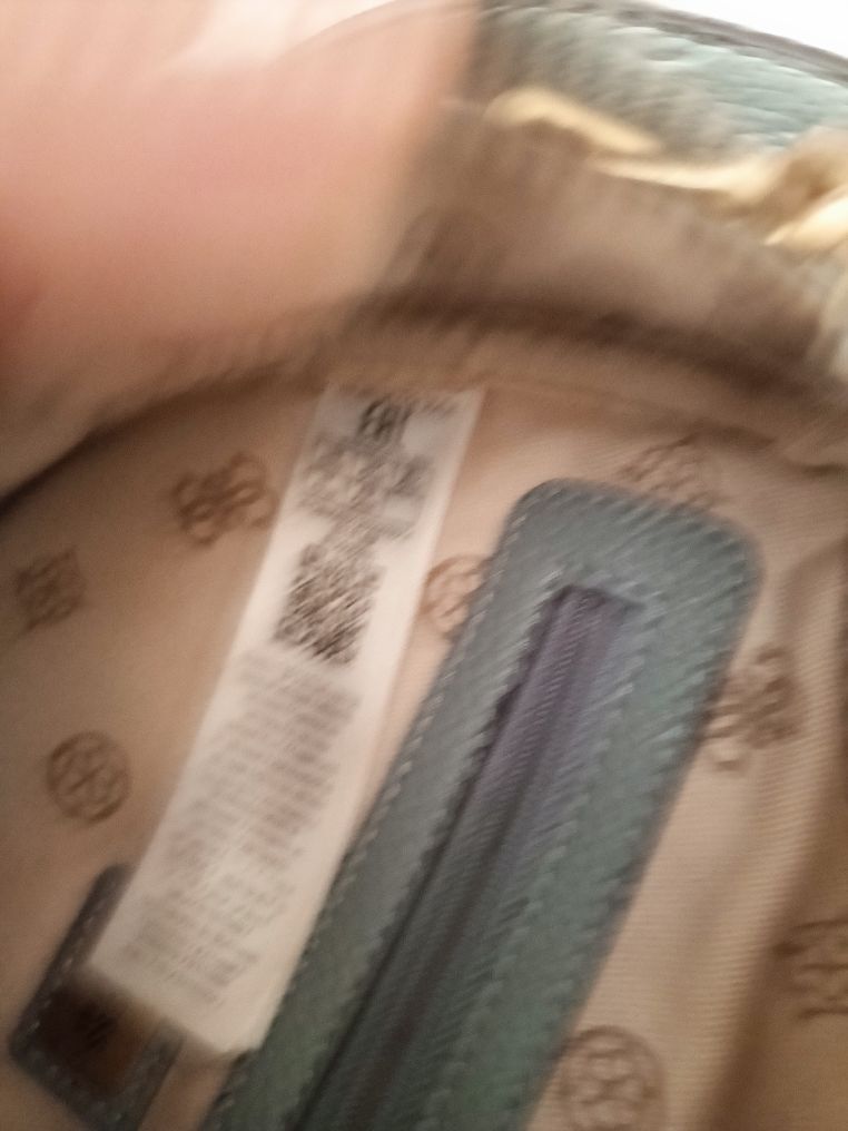 bel Çanta guess — görsel 3/4