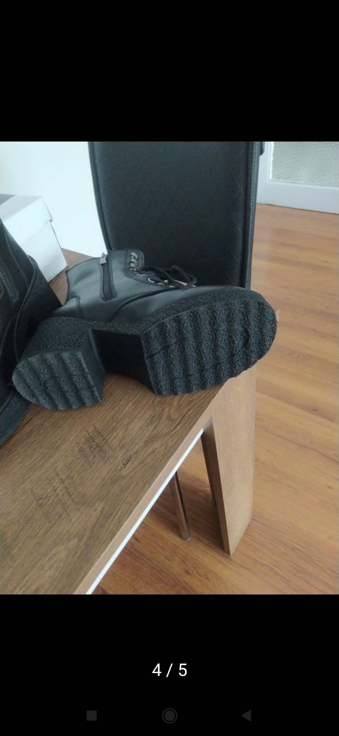 Siyah bot — görsel 5/5