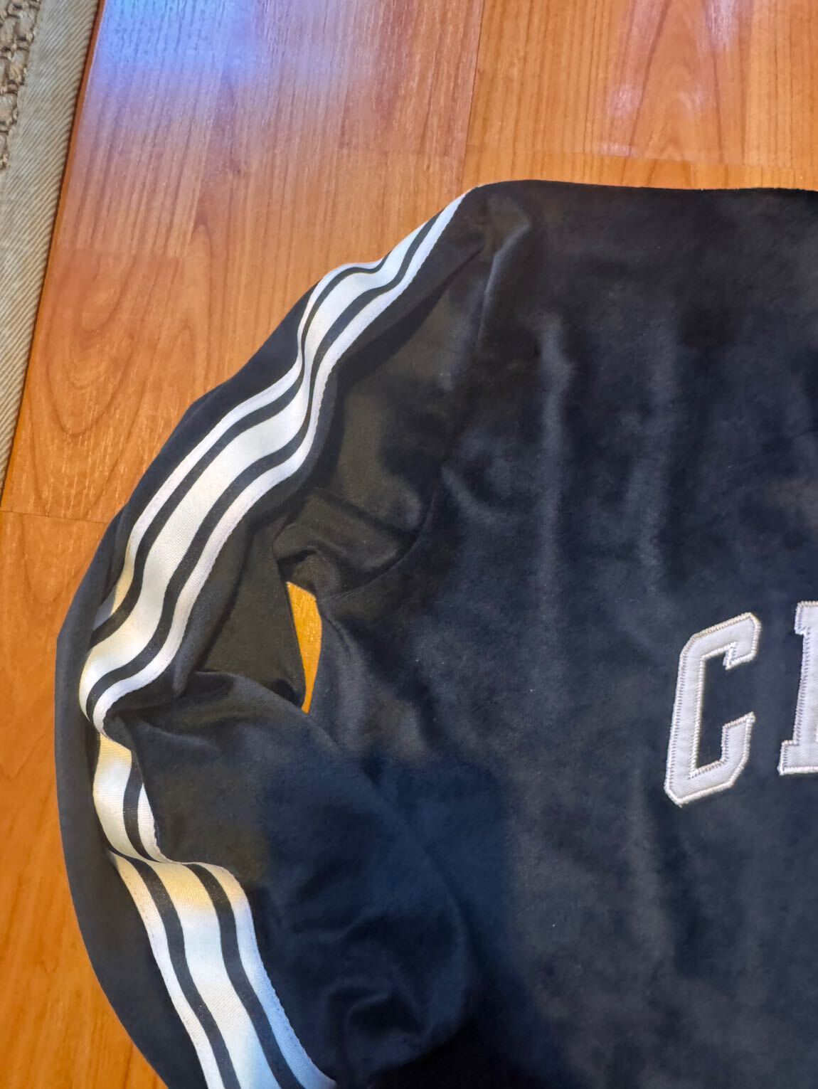 celine sweatshirt kadife — görsel 2/6