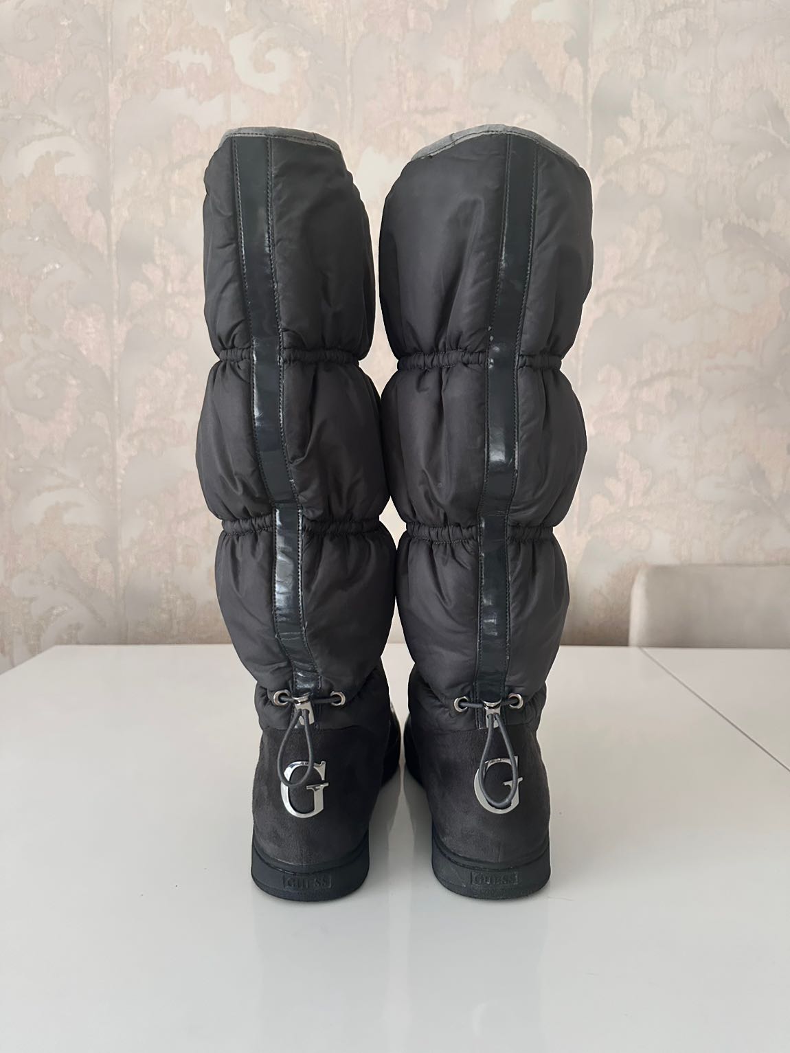 Guess — görsel 4/8