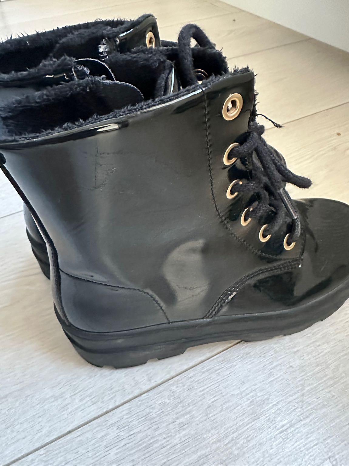 H&M Bot 32 numara — görsel 5/8
