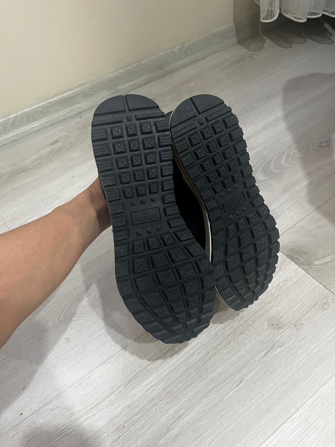 OYSHO Süet parçalı naylon Spor ayakkabı — görsel 5/6