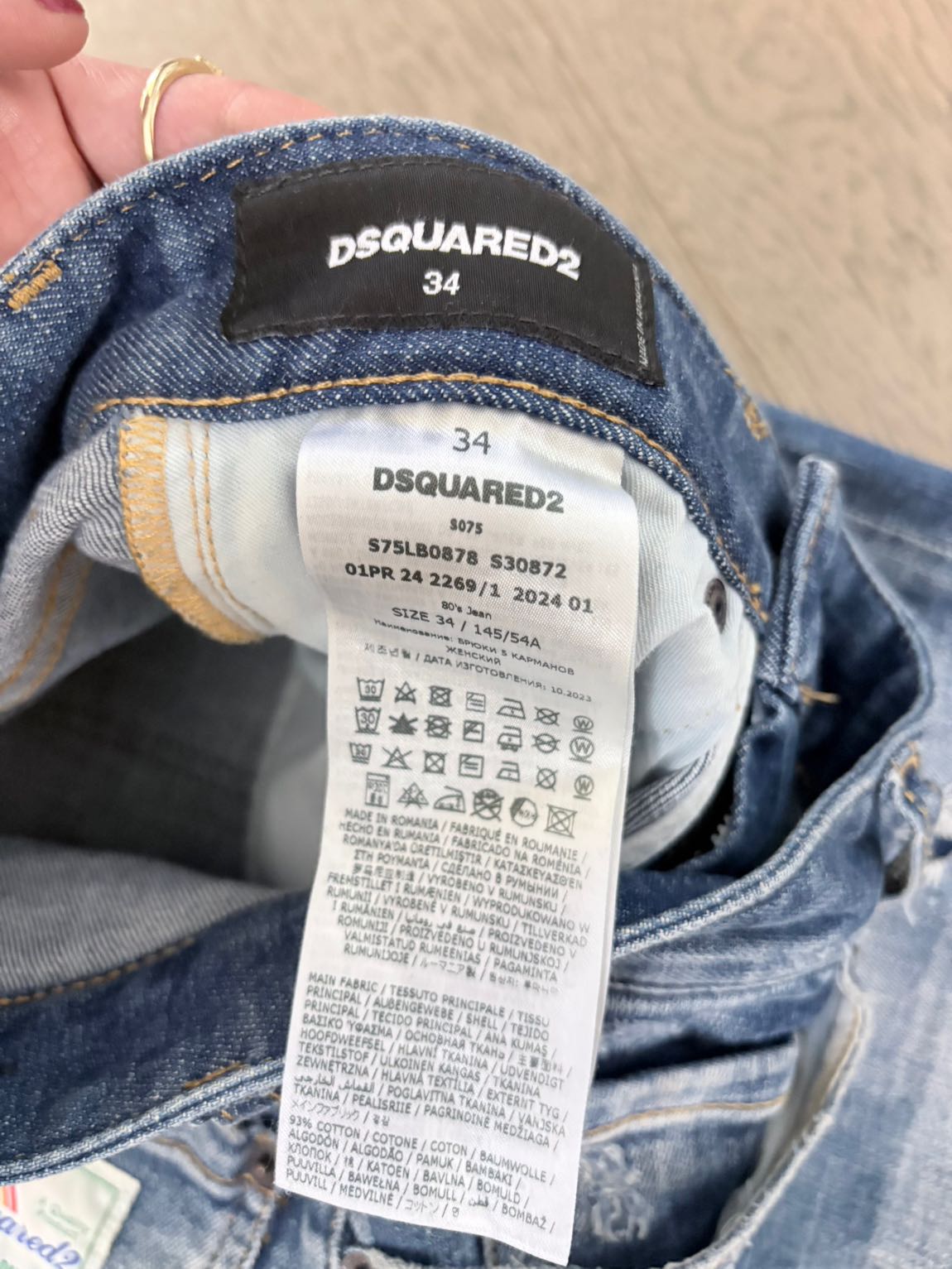 Faturalı Dsquared2 Yırtık Kot Pantolon — görsel 5/6