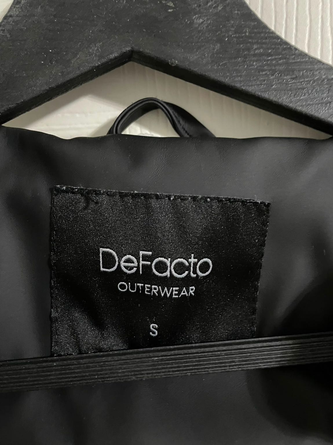 Defacto mont — görsel 3/8