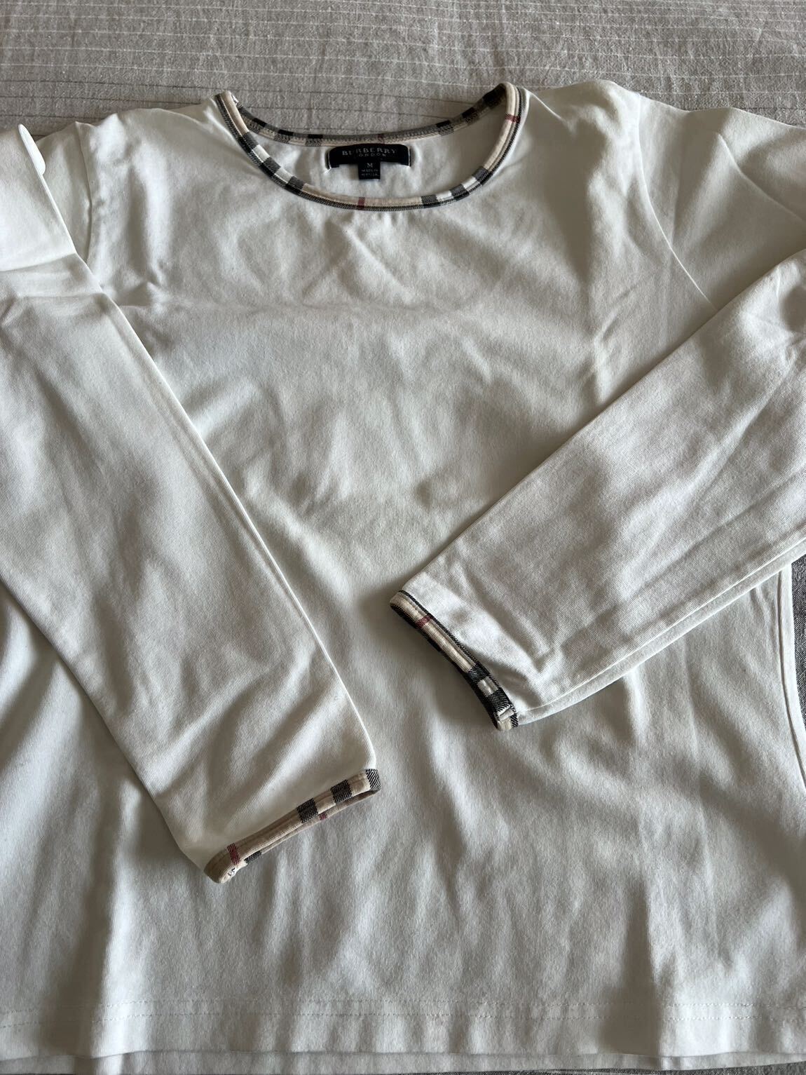 Burberry Beyaz Uzun Kollu Bluz — görsel 3/5