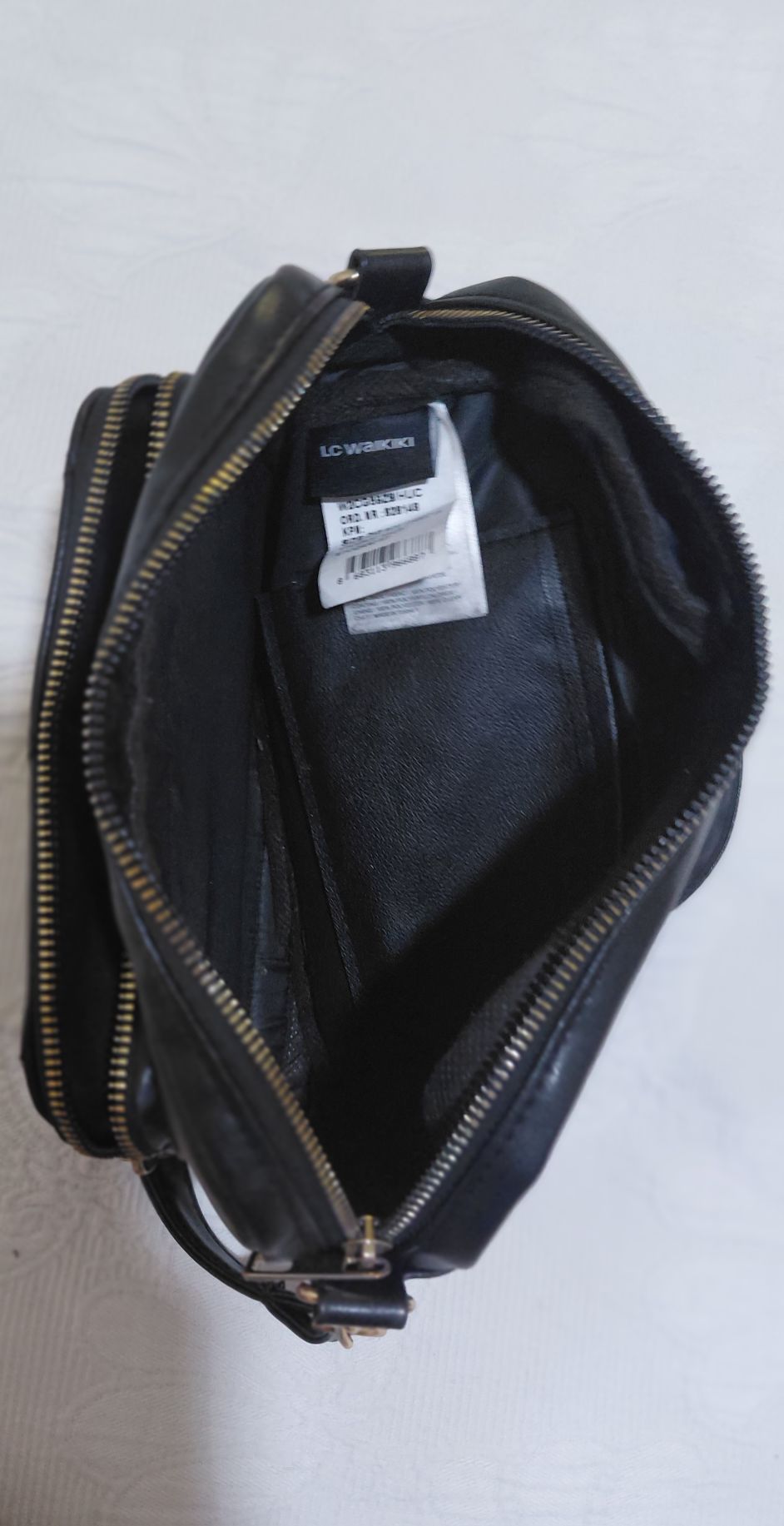 LC Waikiki Siyah Kapitone Çapraz Çanta — görsel 5/6