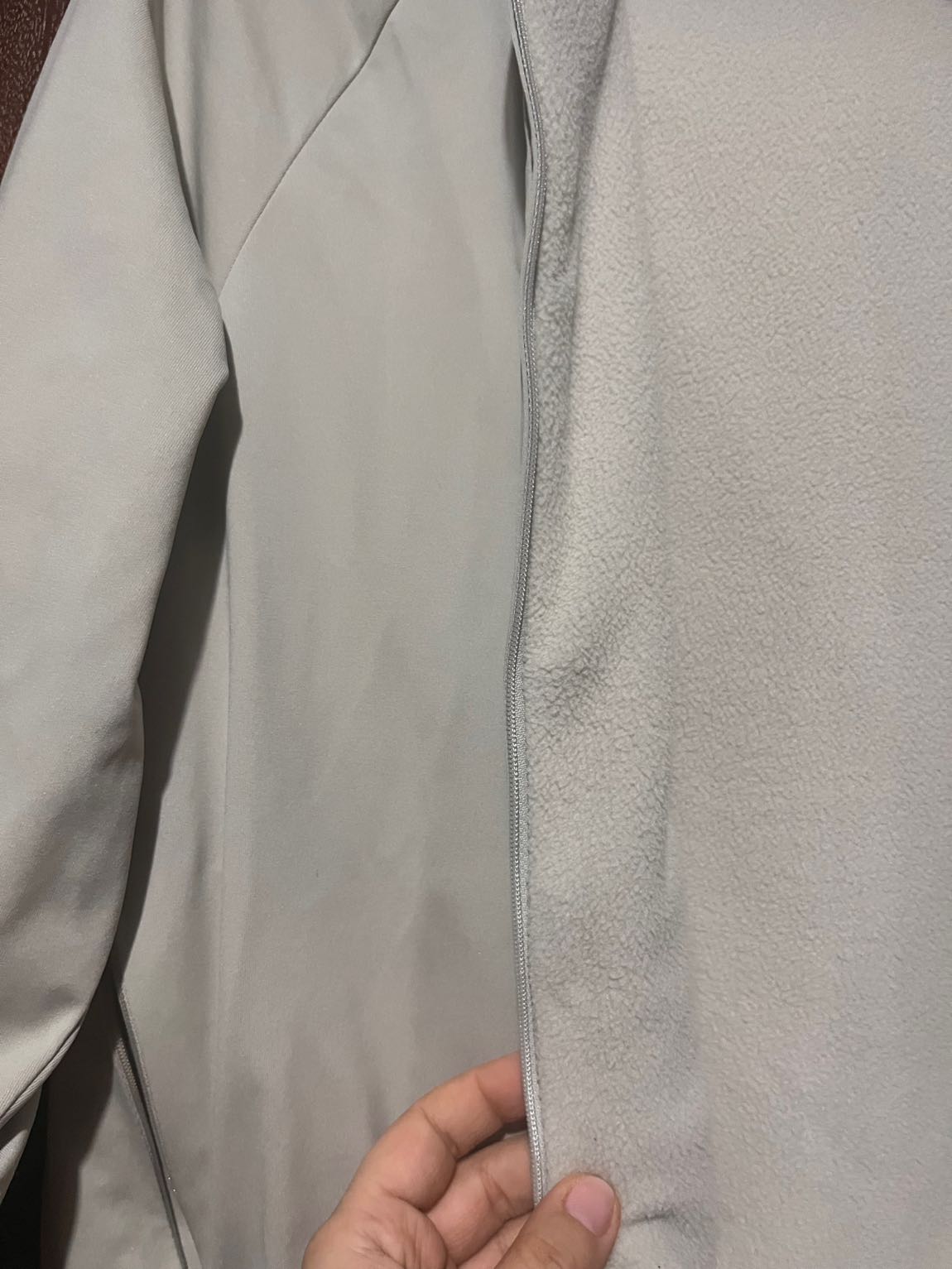 UNIQLO Çift Taraflı Spor Mont — görsel 2/4
