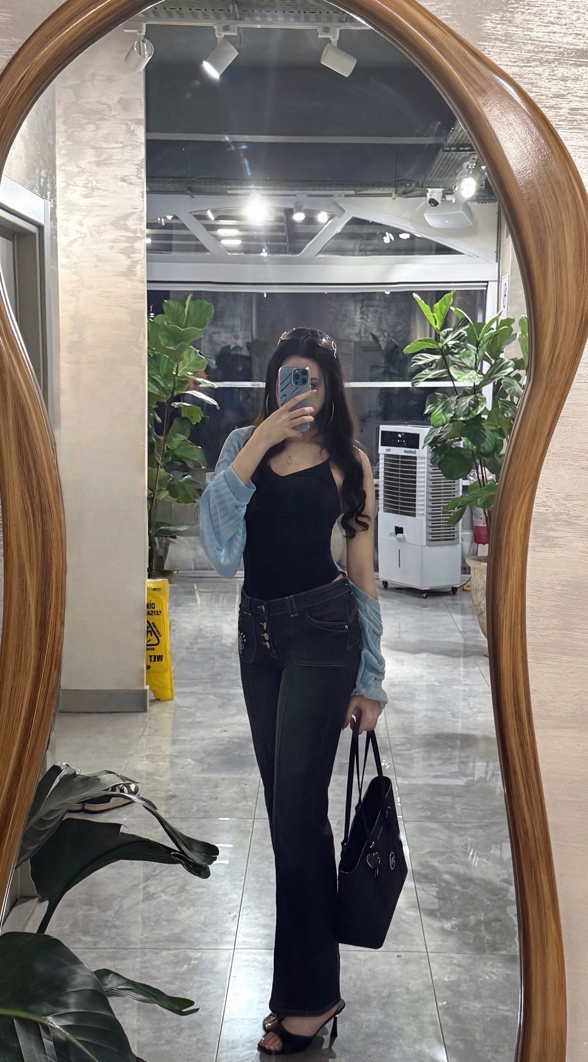 Bershka Von Dutch Jean Pantolon Düşük — görsel 5/5
