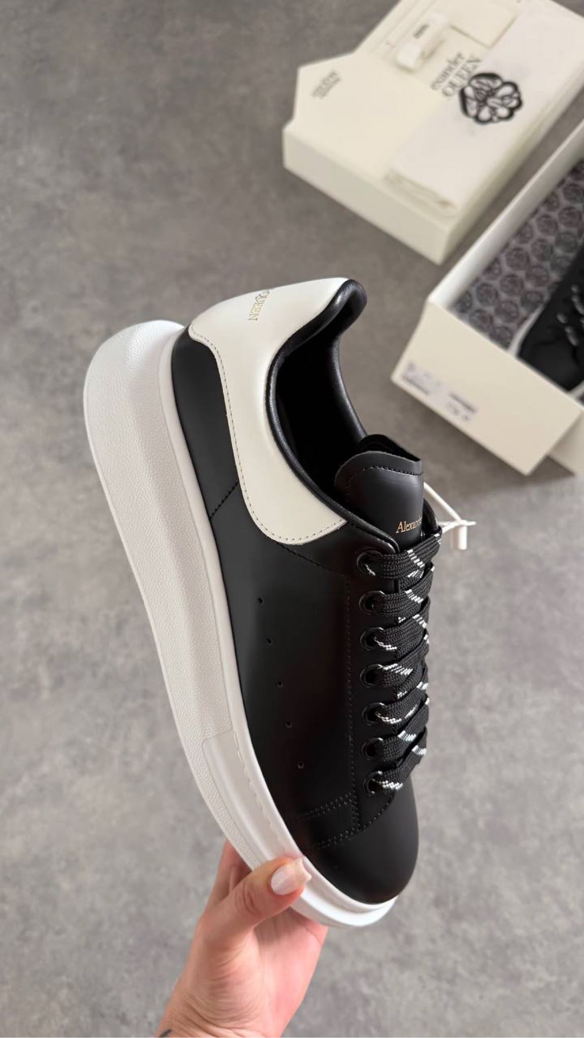 Alexander Mcqueen %100 Hakiki Deri İthal — görsel 4/6
